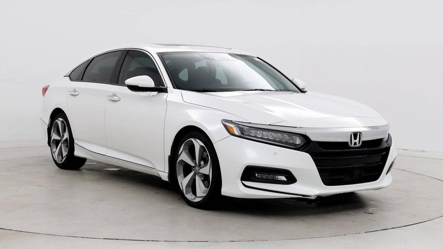 HONDA ACCORD 2019 1HGCV2F9XKA008959 image