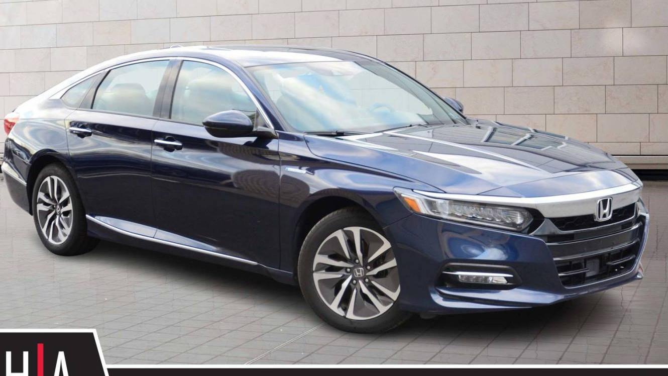 HONDA ACCORD 2019 1HGCV3F9XKA015660 image