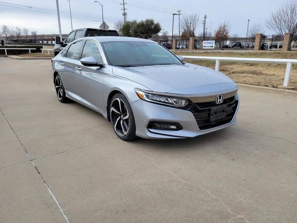 HONDA ACCORD 2019 1HGCV1F36KA123841 image