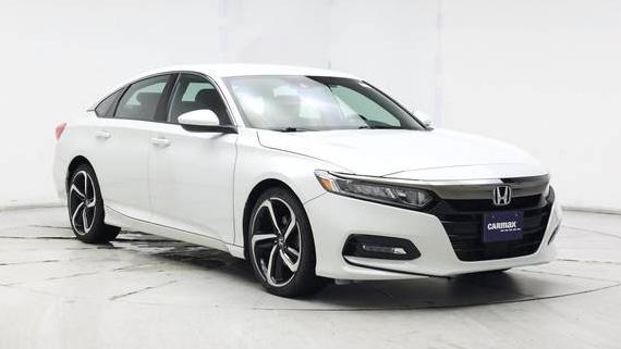 HONDA ACCORD 2019 1HGCV1F31KA134682 image