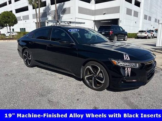HONDA ACCORD 2019 1HGCV1F37KA077419 image