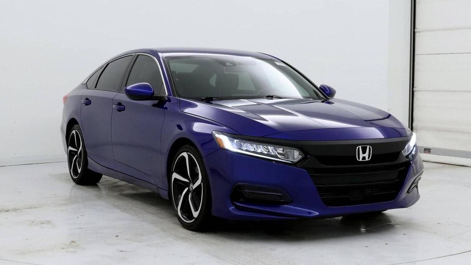 HONDA ACCORD 2019 1HGCV1F37KA167363 image