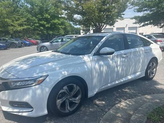 HONDA ACCORD 2019 1HGCV1F58KA150864 image