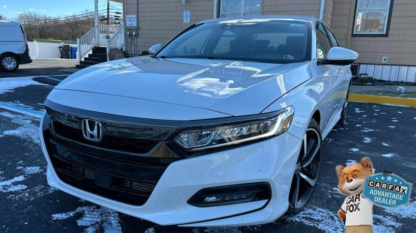 HONDA ACCORD 2019 1HGCV1F32KA155993 image