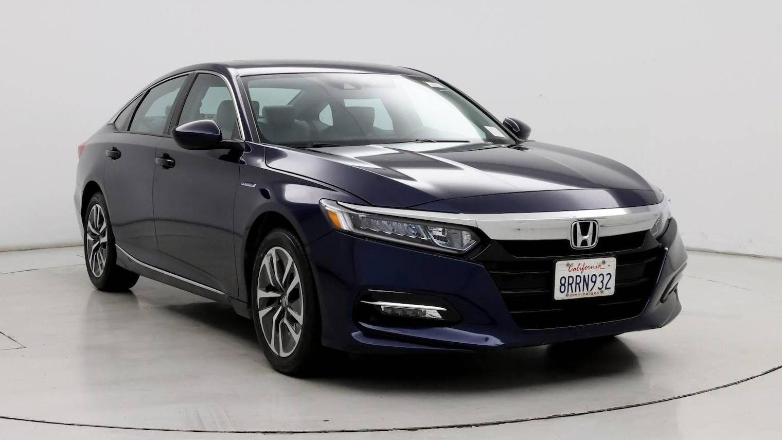 HONDA ACCORD 2019 1HGCV3F40KA018457 image