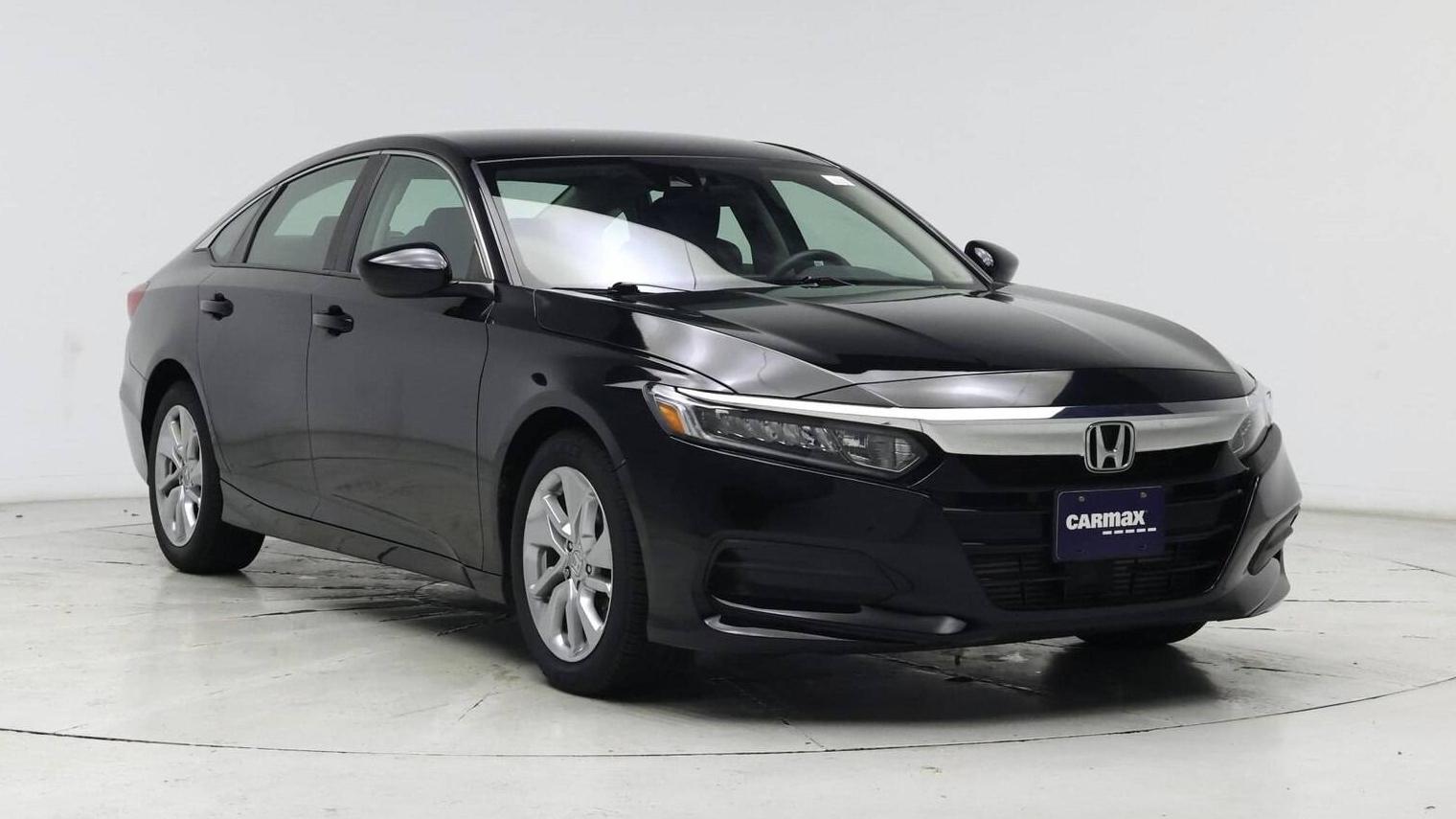 HONDA ACCORD 2019 1HGCV1F1XKA024373 image