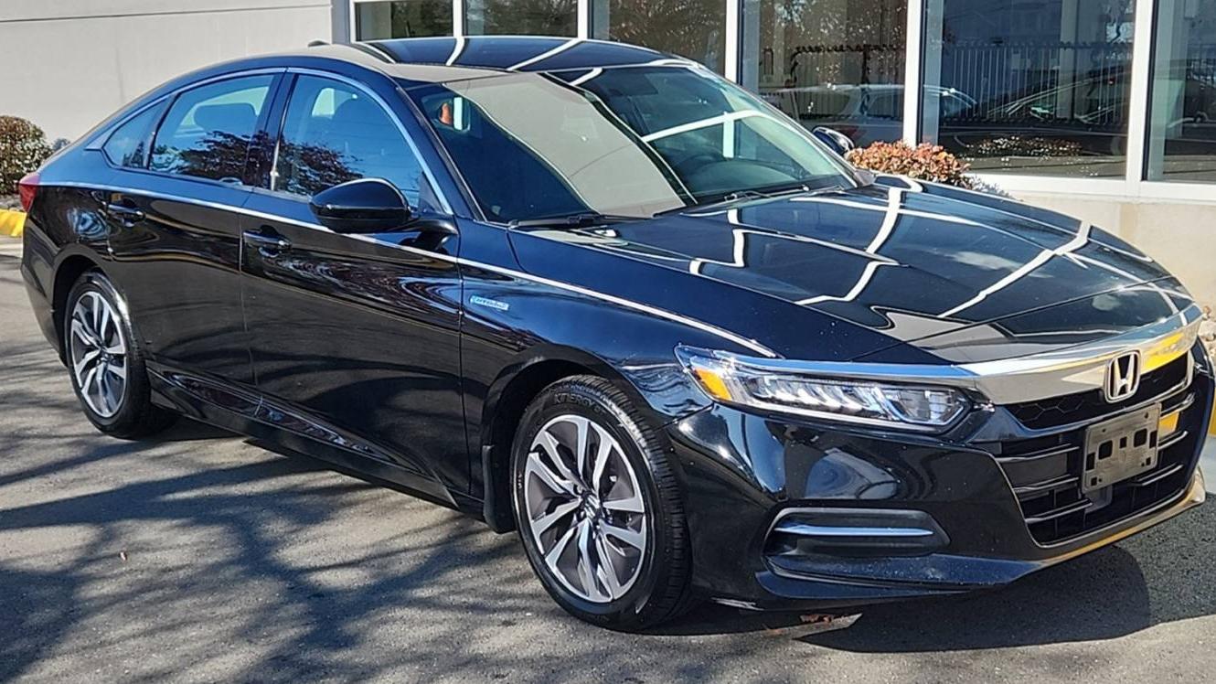 HONDA ACCORD 2019 1HGCV3F19KA010654 image