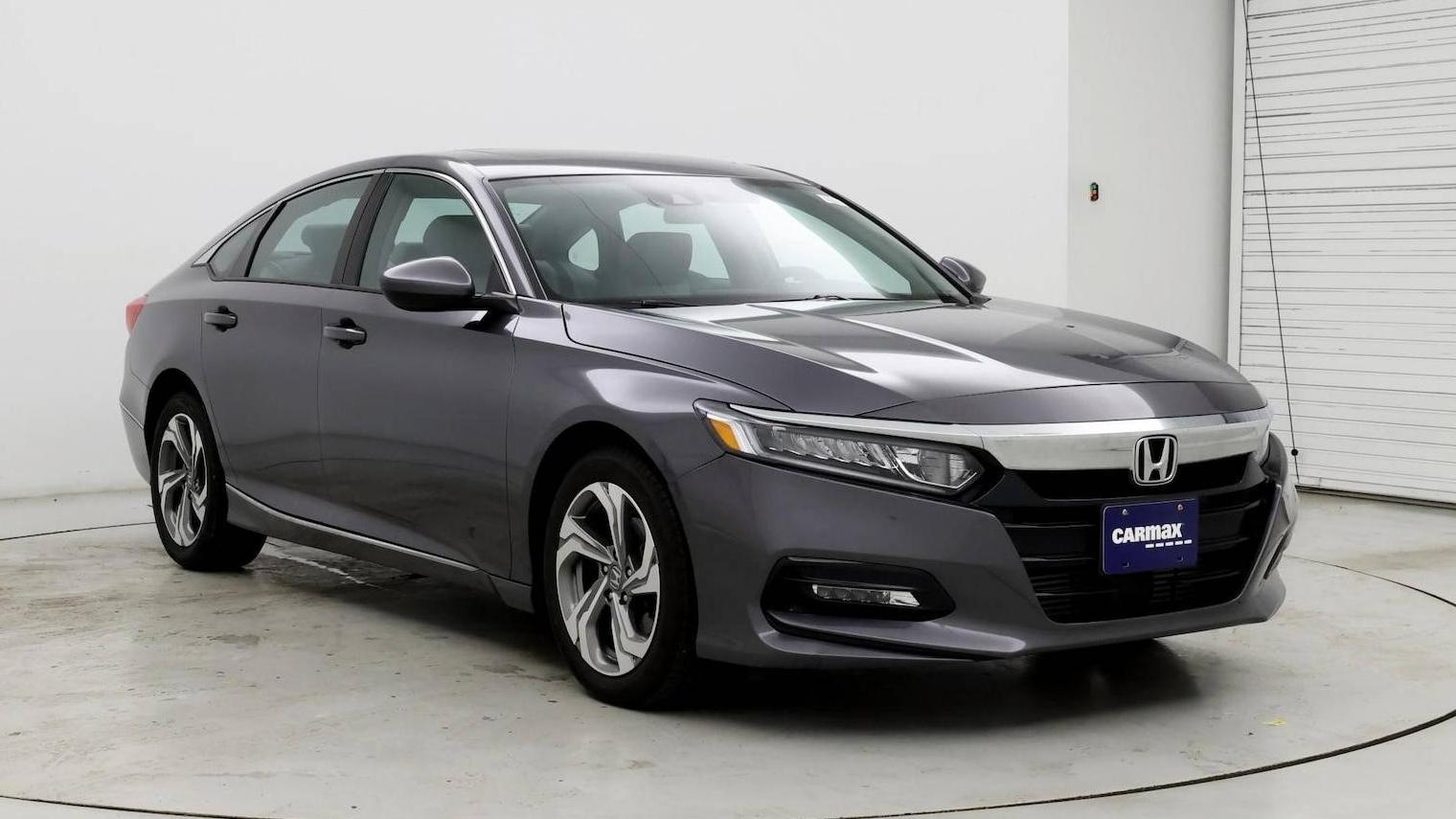 HONDA ACCORD 2019 1HGCV1F41KA137039 image