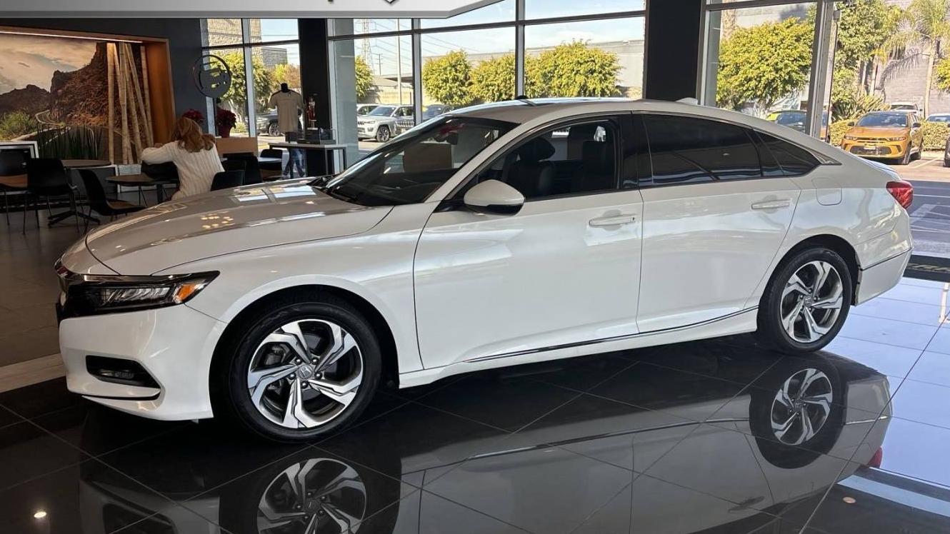 HONDA ACCORD 2019 1HGCV1F5XKA116912 image