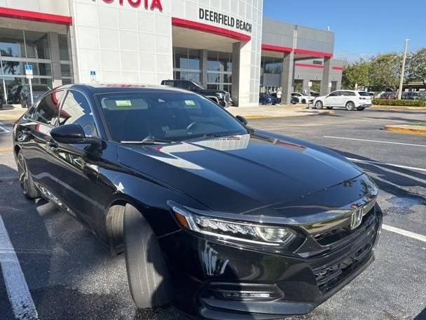 HONDA ACCORD 2019 1HGCV1F39KA023667 image