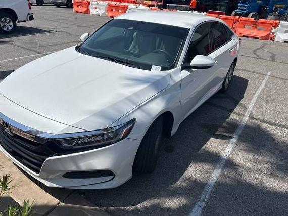 HONDA ACCORD 2019 1HGCV1F17KA073322 image