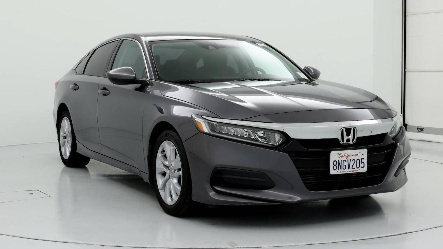 HONDA ACCORD 2019 1HGCV1F1XKA169901 image