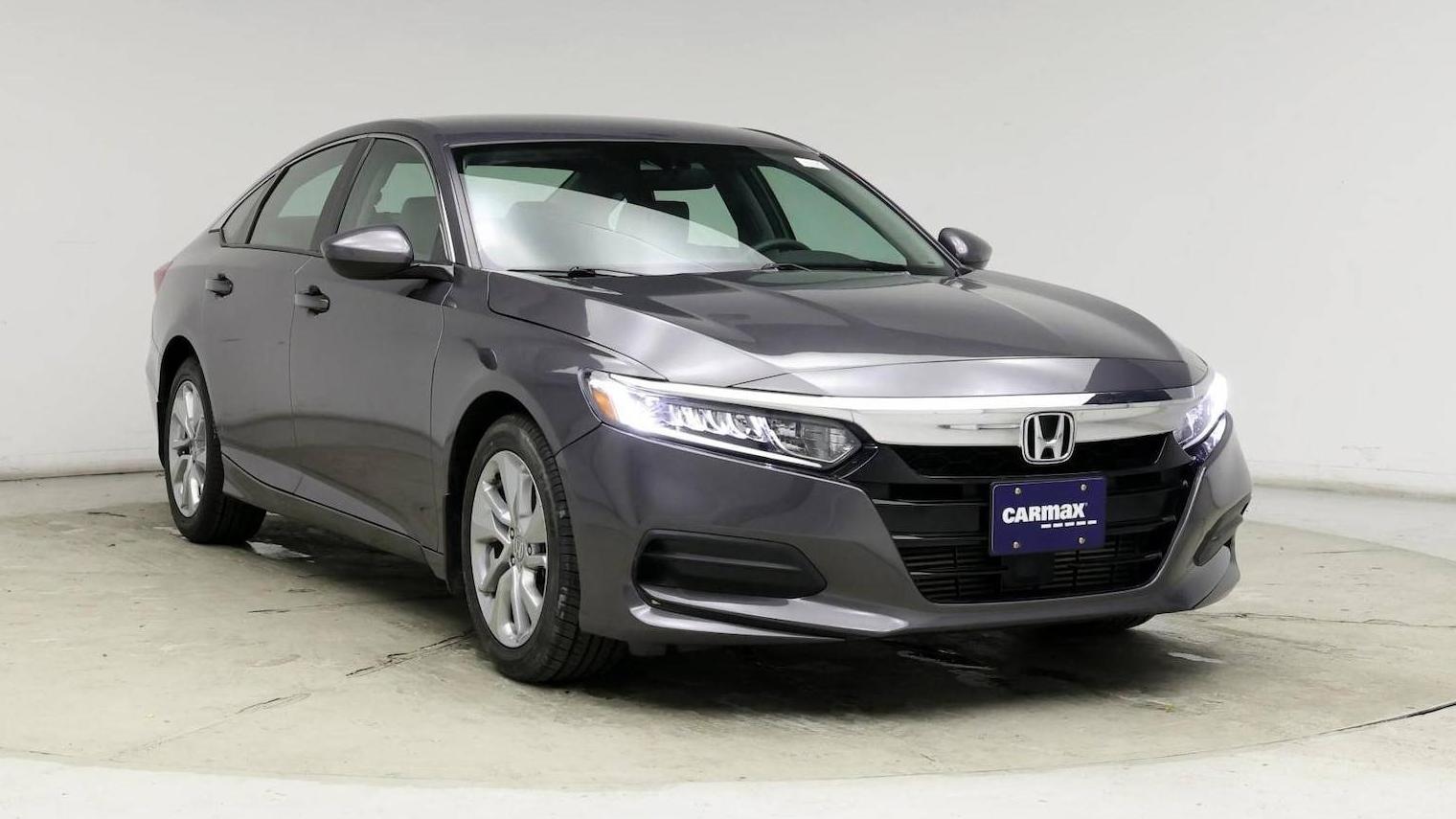 HONDA ACCORD 2019 1HGCV1F16KA027934 image