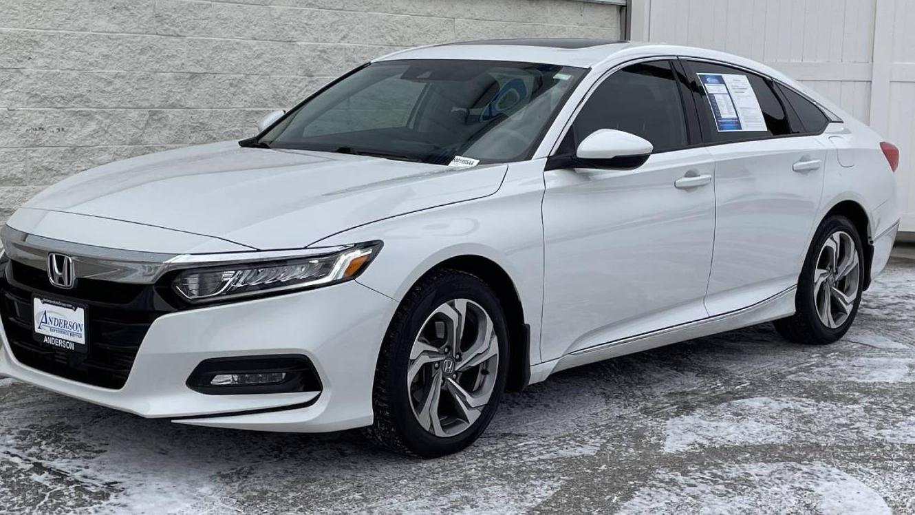 HONDA ACCORD 2019 1HGCV1F57KA050643 image