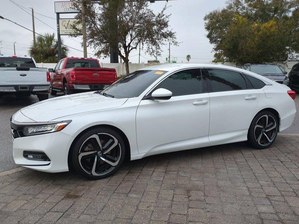 HONDA ACCORD 2019 1HGCV1F34KA007733 image