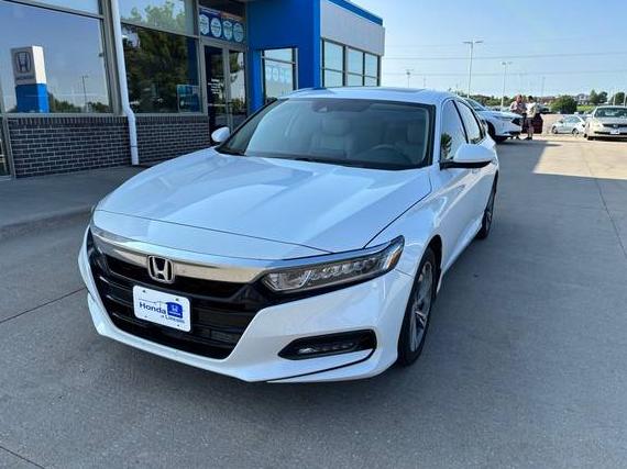 HONDA ACCORD 2019 1HGCV1F40KA106381 image