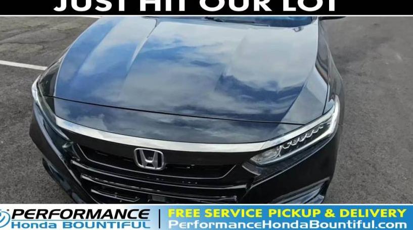 HONDA ACCORD 2018 1HGCV1F33JA166385 image