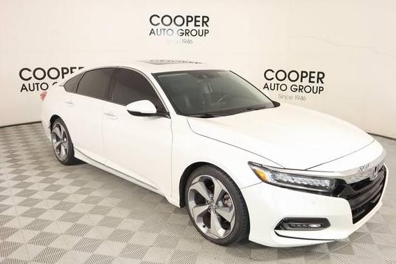 HONDA ACCORD 2018 1HGCV1F97JA163378 image