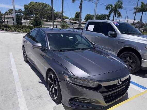 HONDA ACCORD 2018 1HGCV2F37JA005284 image