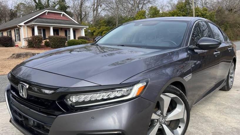 HONDA ACCORD 2018 1HGCV2F92JA053912 image