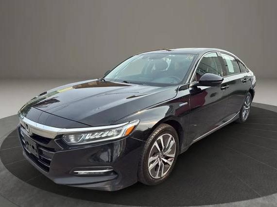 HONDA ACCORD 2018 1HGCV3F58JA016317 image