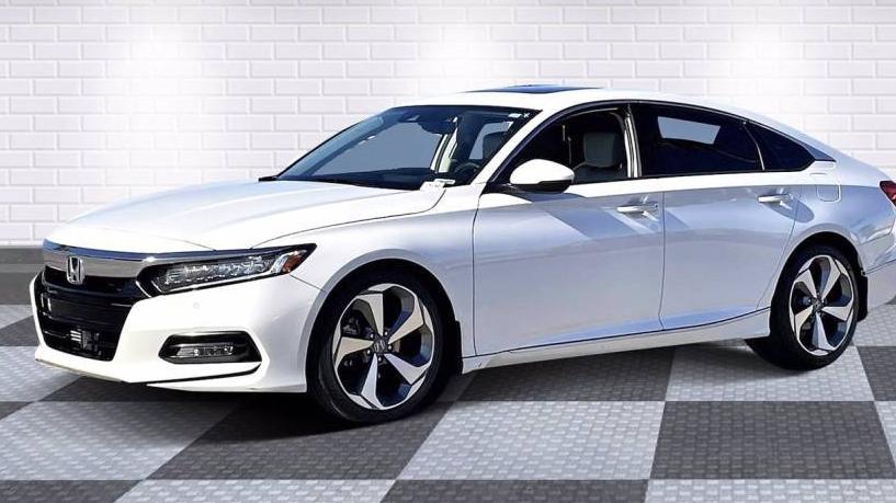 HONDA ACCORD 2018 1HGCV1F97JA186689 image