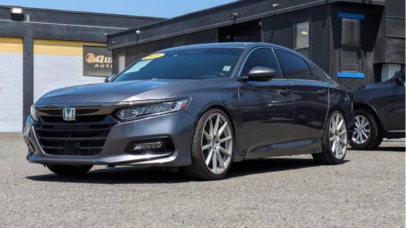 HONDA ACCORD 2018 1HGCV2F34JA022835 image