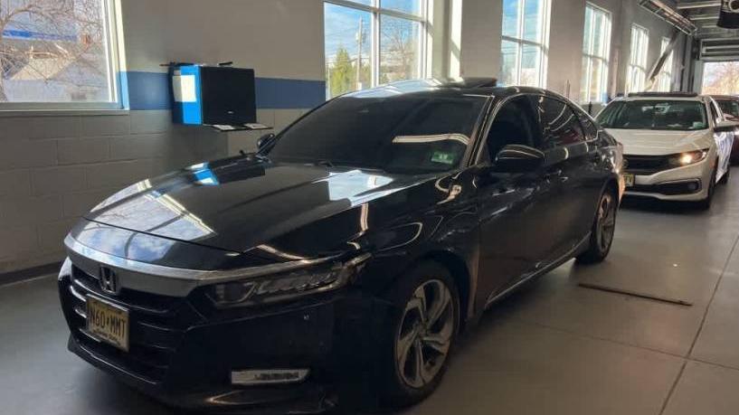 HONDA ACCORD 2018 1HGCV1F44JA049410 image