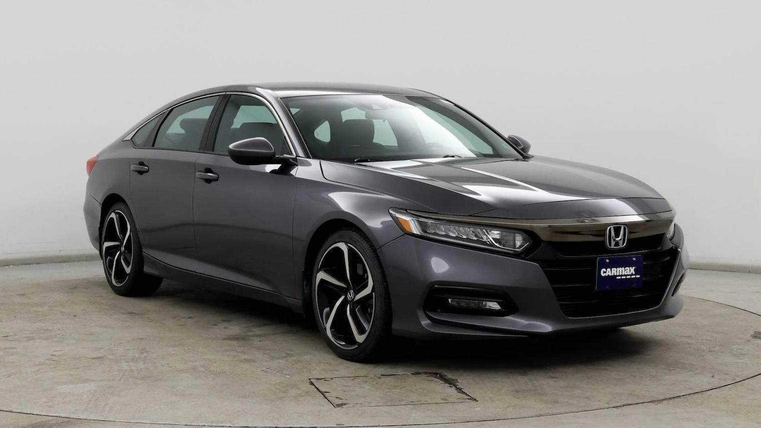 HONDA ACCORD 2018 1HGCV1F38JA234812 image