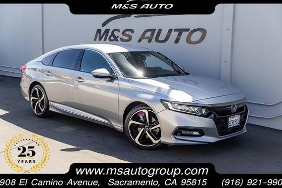 HONDA ACCORD 2018 1HGCV1F32JA223725 image