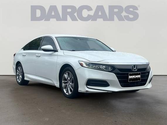 HONDA ACCORD 2018 1HGCV1F1XJA007961 image