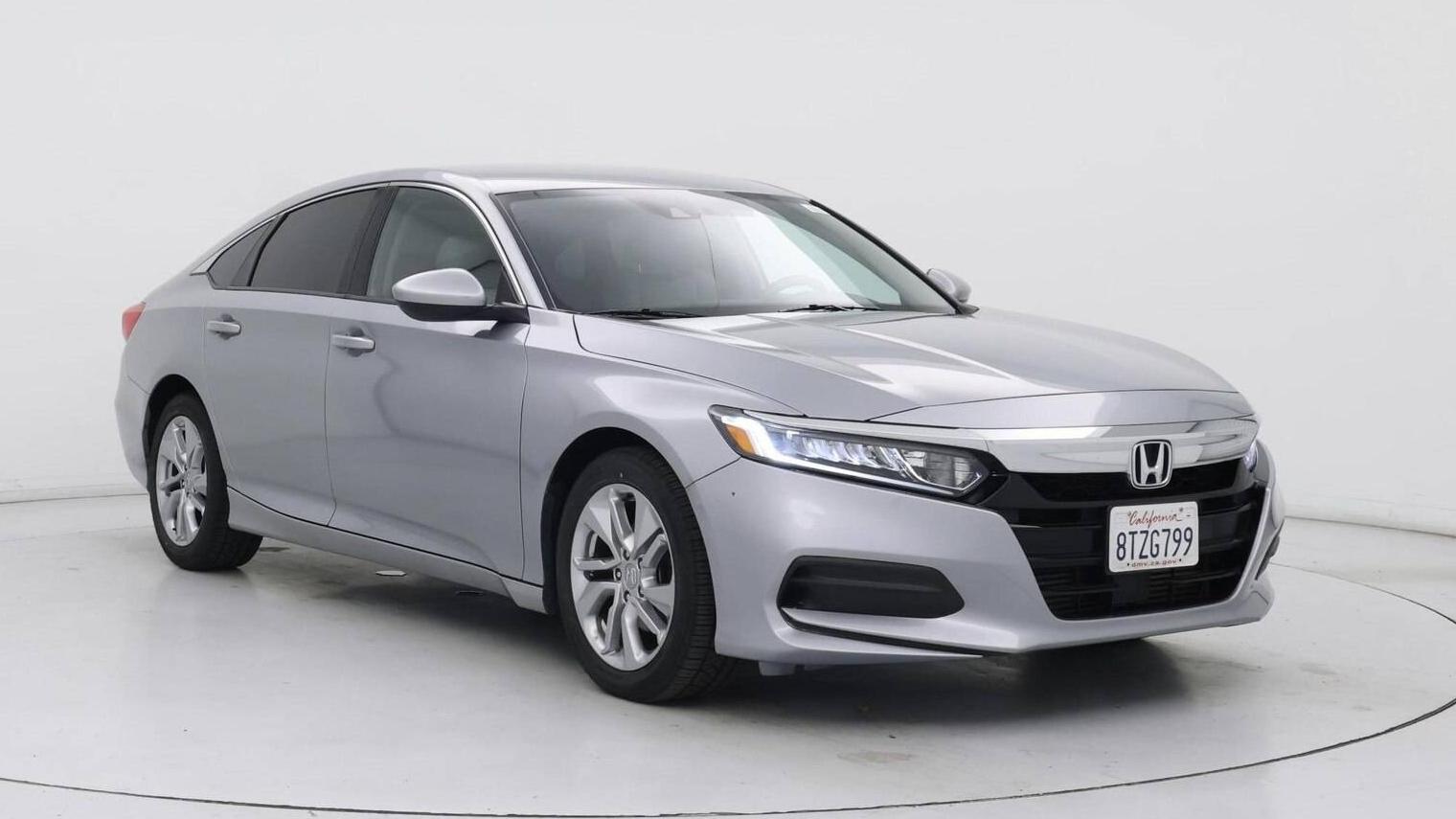 HONDA ACCORD 2018 1HGCV1F13JA129447 image