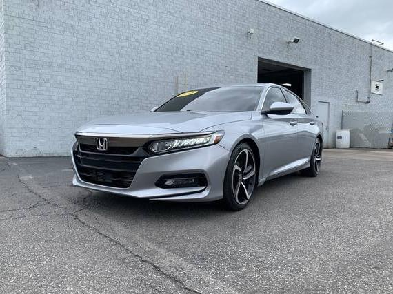 HONDA ACCORD 2018 1HGCV1F32JA101236 image