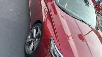 HONDA ACCORD 2018 1HGCV1F98JA044447 image