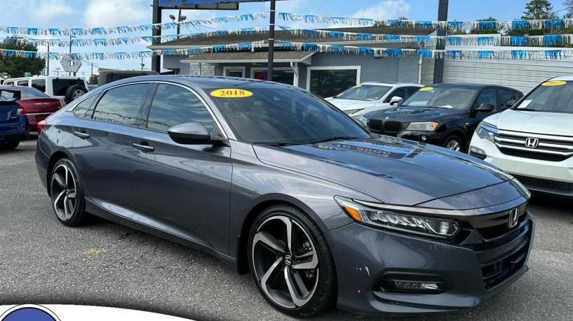 HONDA ACCORD 2018 1HGCV1F3XJA052920 image