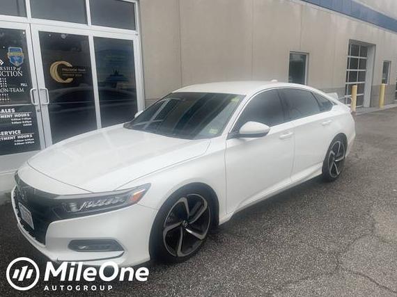HONDA ACCORD 2018 1HGCV1F36JA167790 image