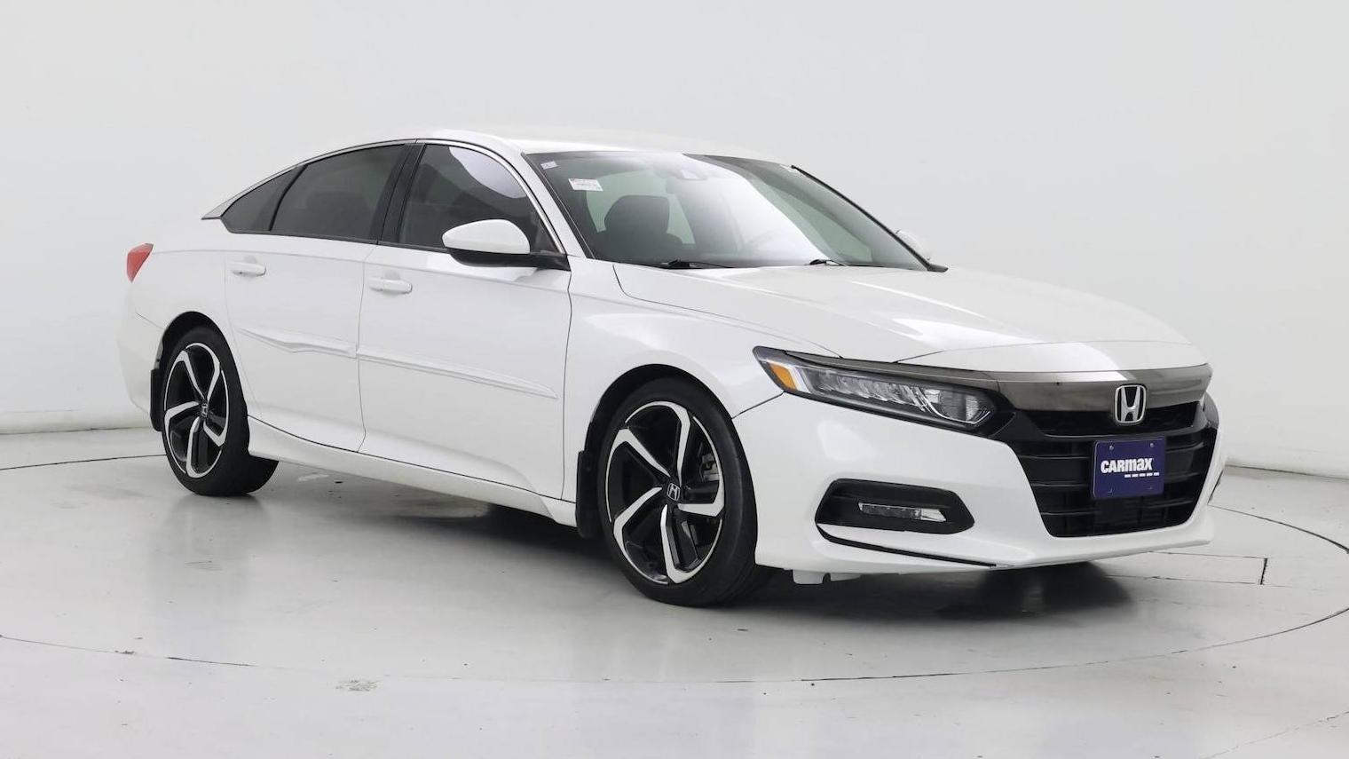 HONDA ACCORD 2018 1HGCV1F33JA203340 image