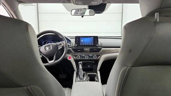 HONDA ACCORD 2018 1HGCV1F15JA265255 image