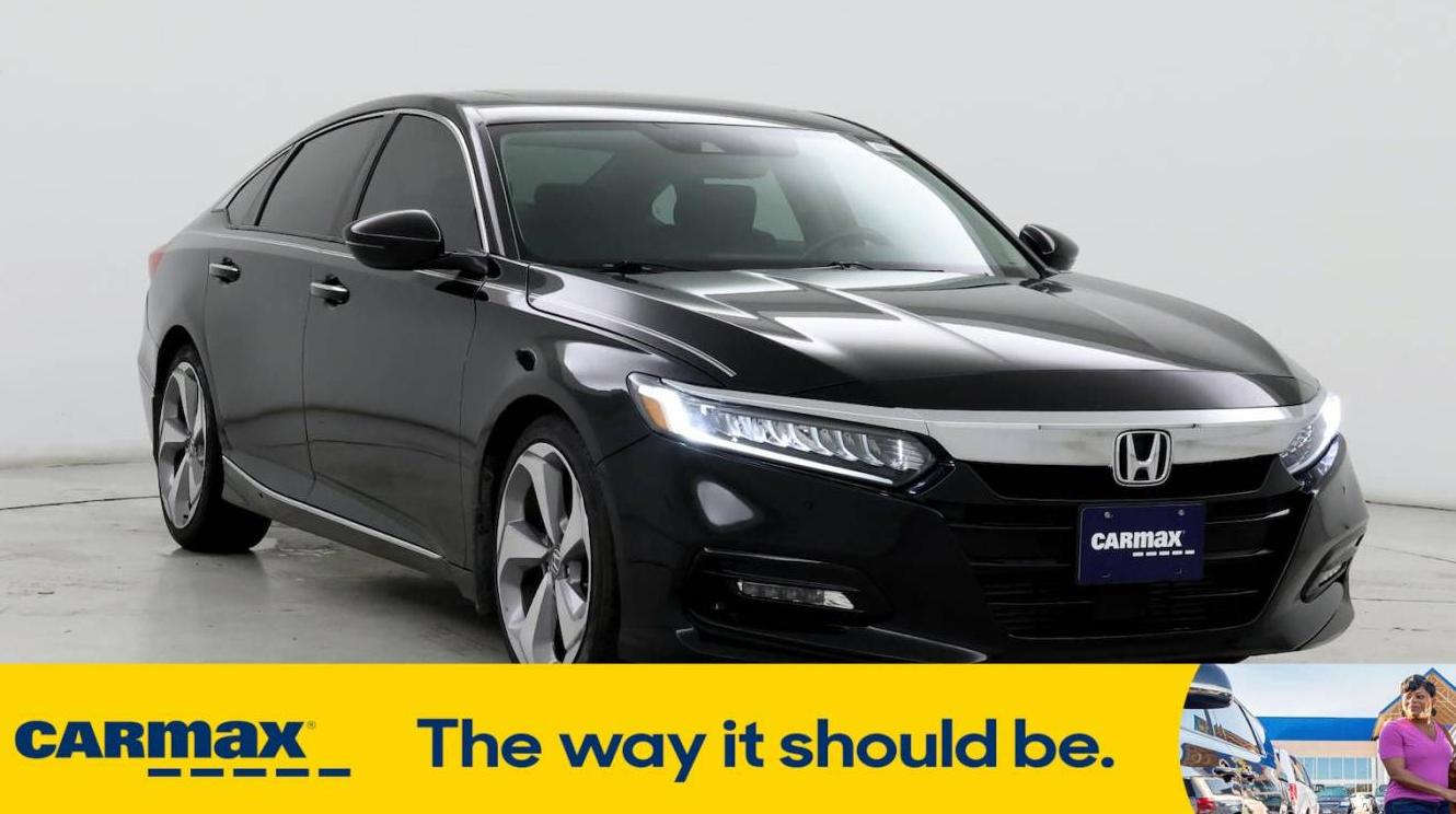 HONDA ACCORD 2018 1HGCV1F92JA006793 image