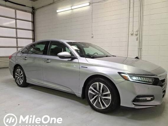 HONDA ACCORD 2018 1HGCV3F93JA004823 image