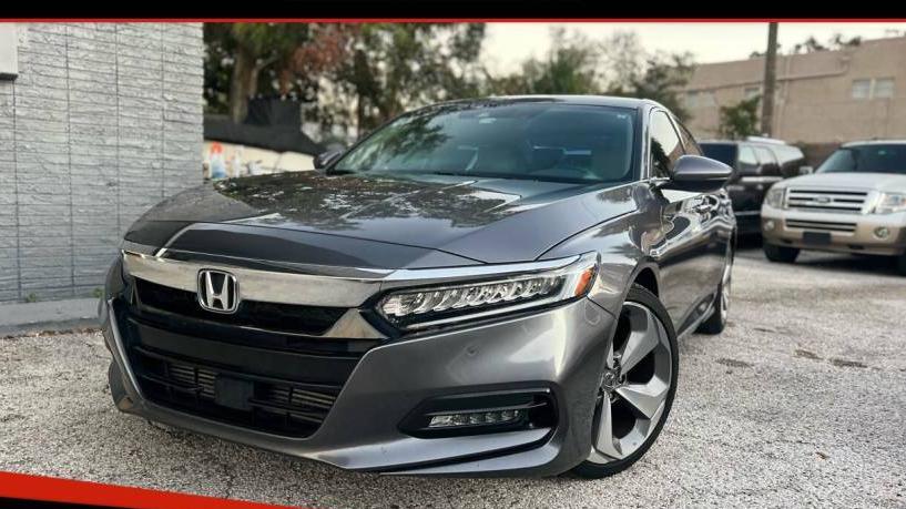 HONDA ACCORD 2018 1HGCV2F90JA038292 image