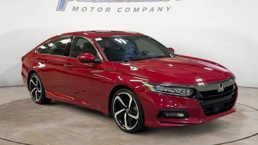 HONDA ACCORD 2018 1HGCV2F3XJA037579 image