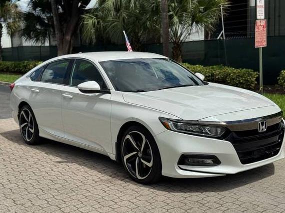 HONDA ACCORD 2018 1HGCV1F3XJA115398 image