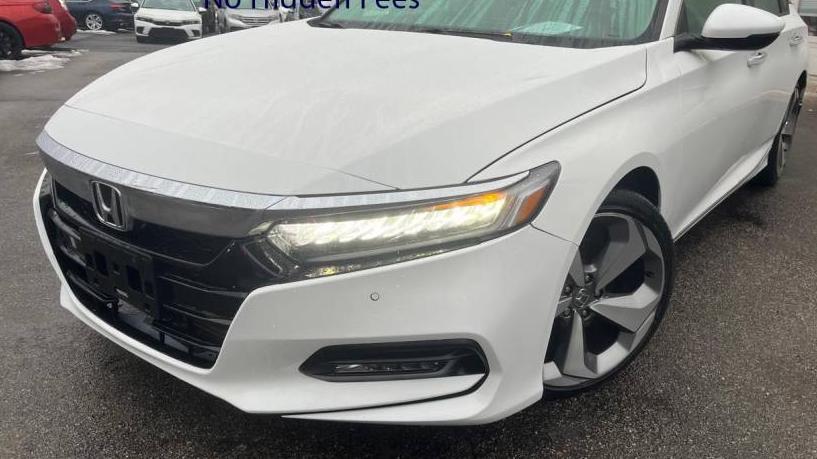 HONDA ACCORD 2018 1HGCV1F97JA012069 image