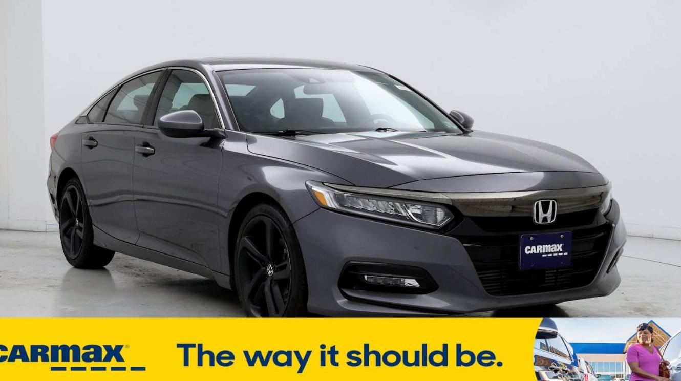 HONDA ACCORD 2018 1HGCV2F3XJA026551 image