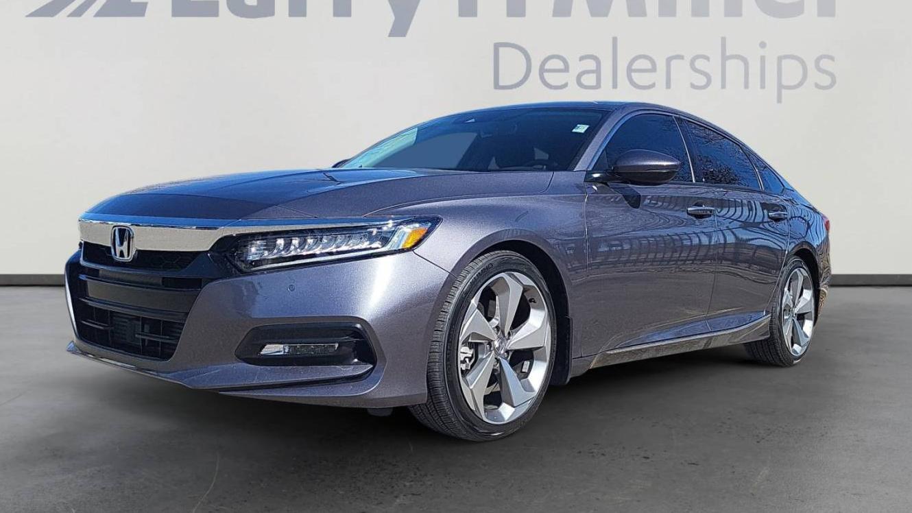 HONDA ACCORD 2018 1HGCV2F91JA020352 image