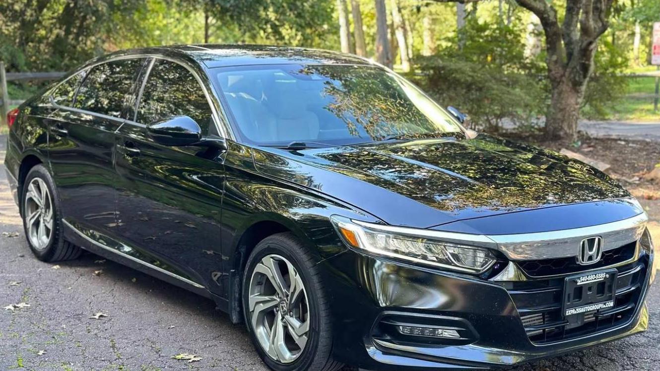 HONDA ACCORD 2018 1HGCV1F56JA081140 image