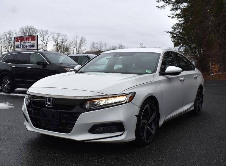 HONDA ACCORD 2018 1HGCV1F38JA141224 image