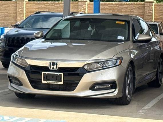 HONDA ACCORD 2018 1HGCV2F96JA009735 image