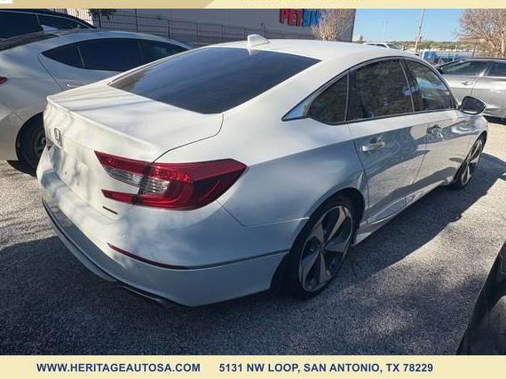 HONDA ACCORD 2018 1HGCV1F9XJA055627 image HONDA ACCORD 2018 1HGCV1F9XJA055627 image
